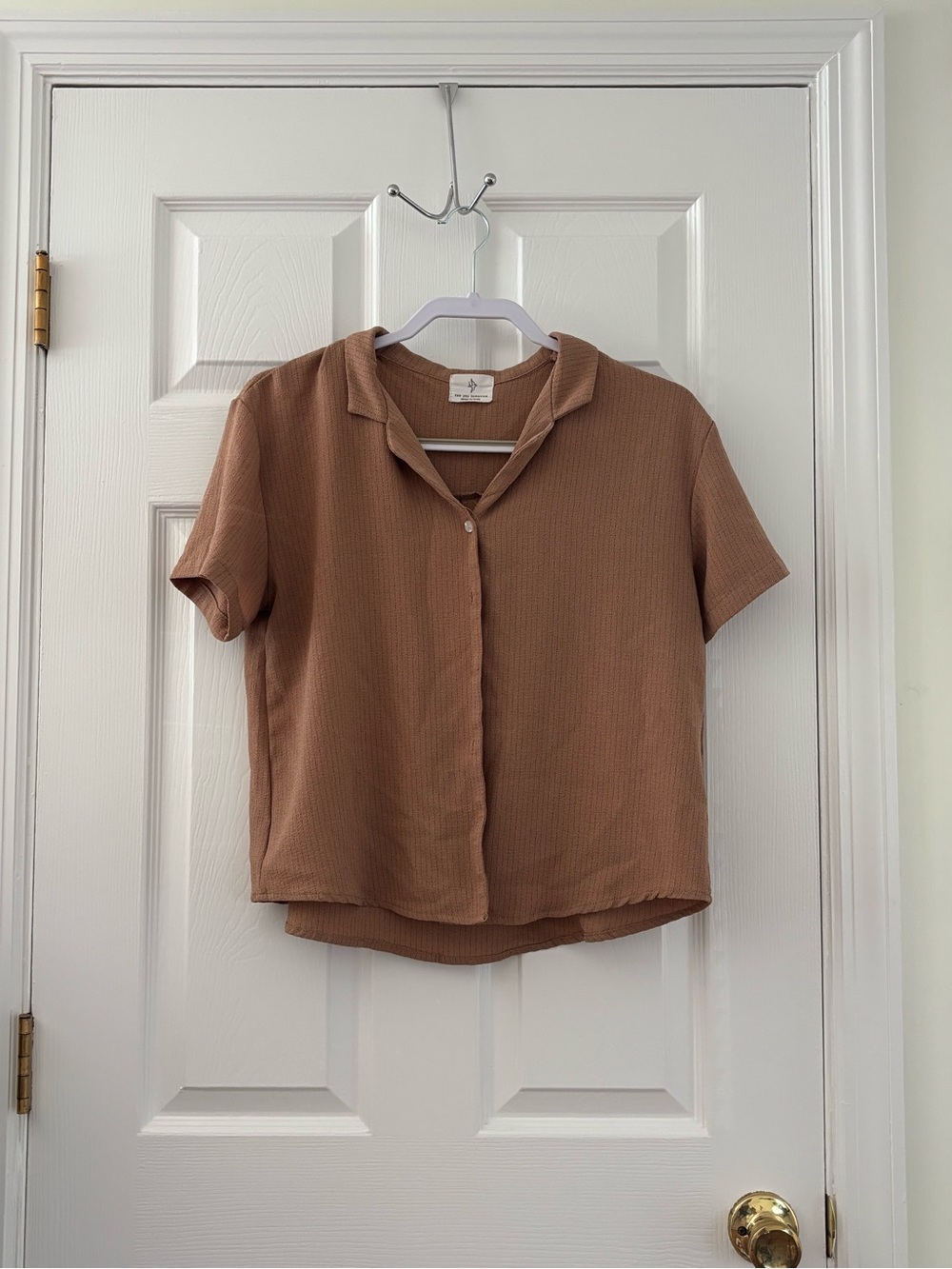 Casual Button-Down Shirt in Soft Warm Brown